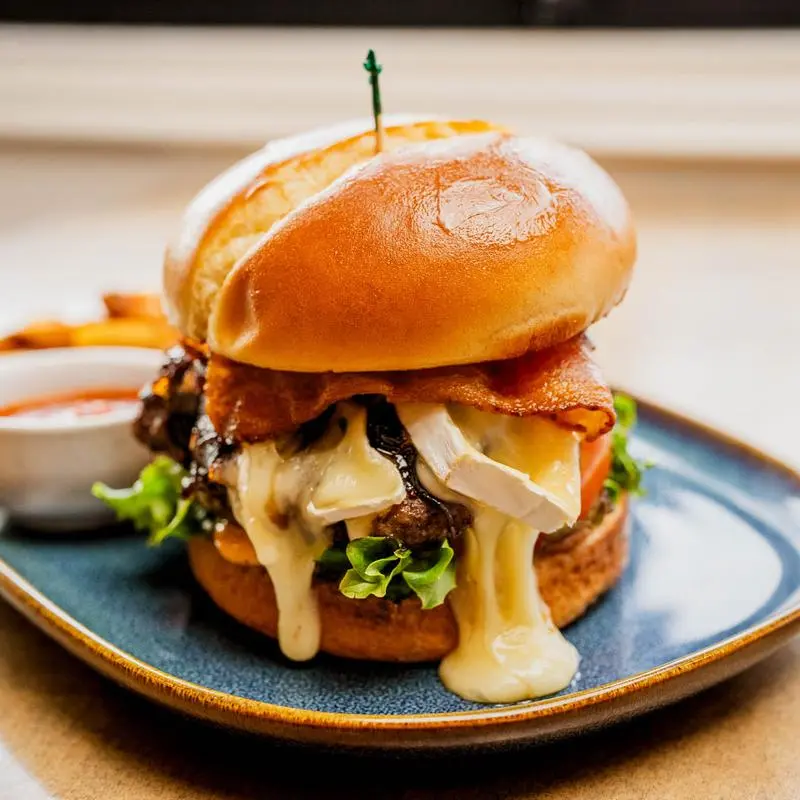 Seasonal locally-sourced dishes at Belgravia Hub